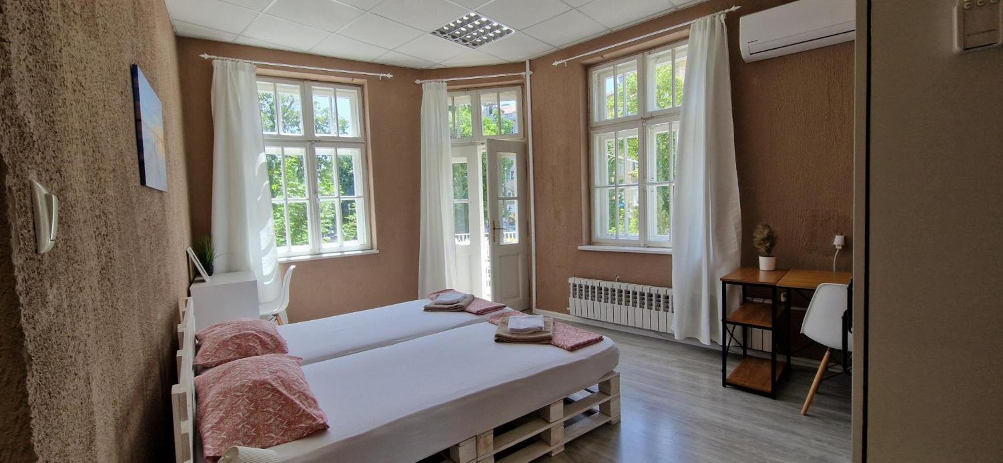 Lambo'S Corner Varna - Guest Rooms Exterior foto